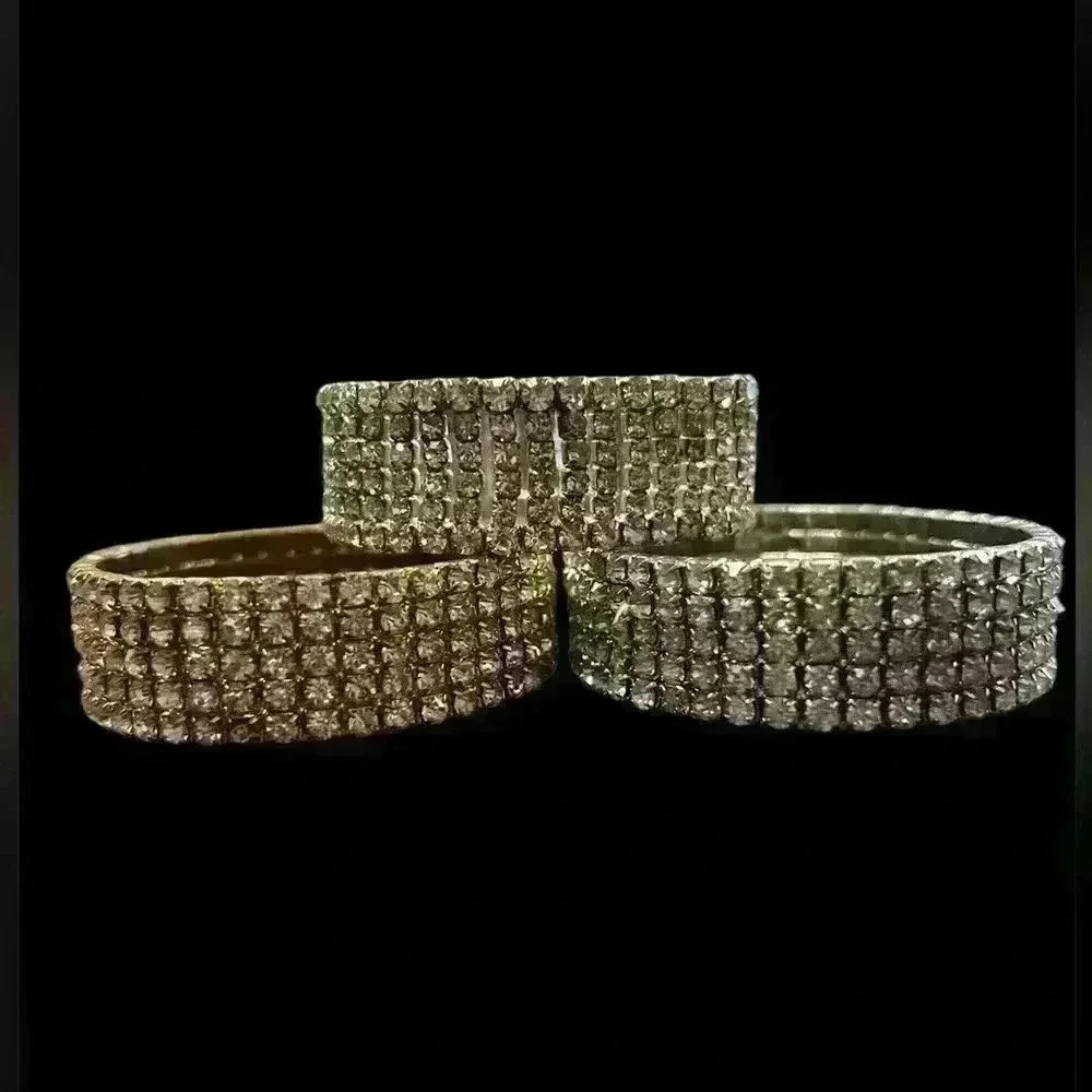 💎 Vintage Rhinestone bracelets, set of 3 (2 silver, 1 gold), stretchy - Picture 3 of 3